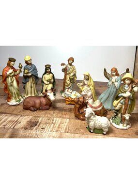 Herald 11-Piece Ceramic Nativity Scene Set With Hand-Painted Figurines